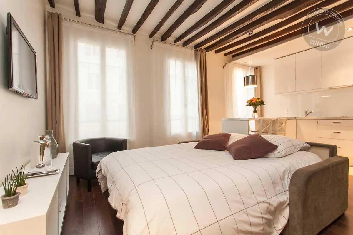 Montorgueil Beautiful Apartment Paris France